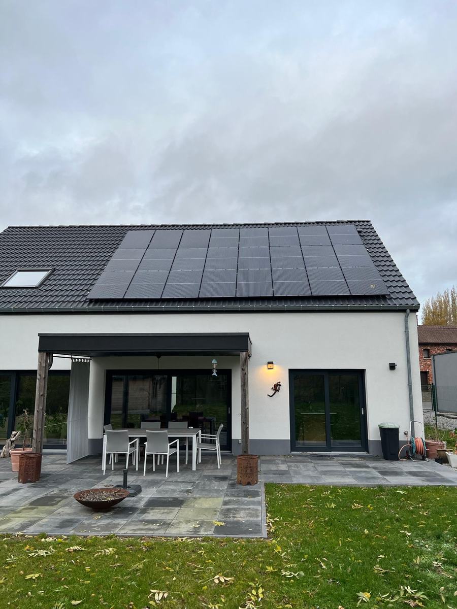 Installation photovoltaïque résidentielle réalisée par THESLAU